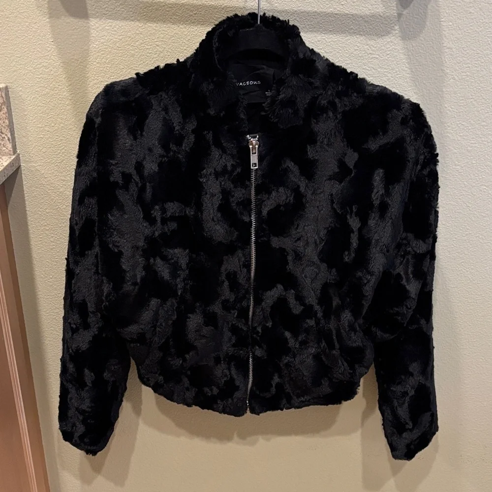 Olivaceous Black Teddy Jacket